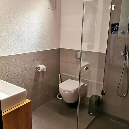 Viktoria Appartement *